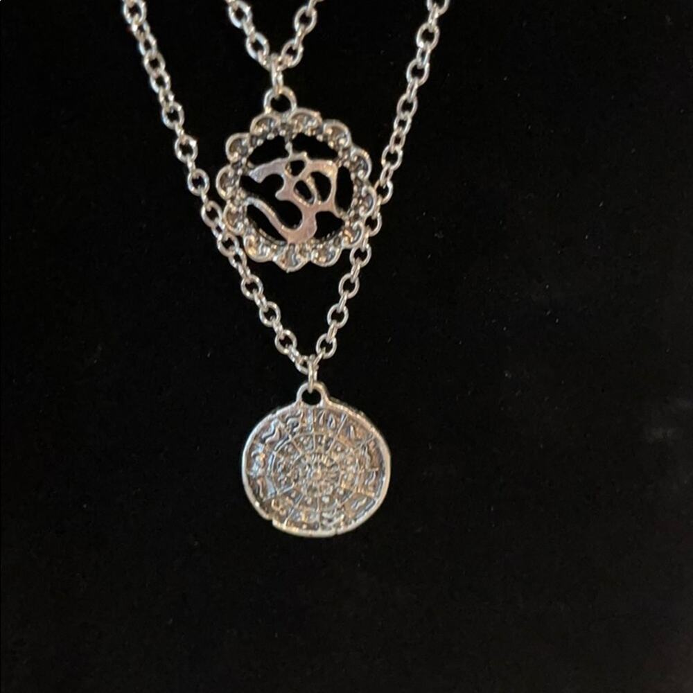 Boho Quad Mystic Moon Elephant Chain Necklace - Picture 2 of 4